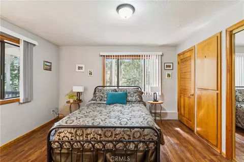 Bedroom - 901 Nesthorn, Crestline, CA 92325 photo 5 of 6