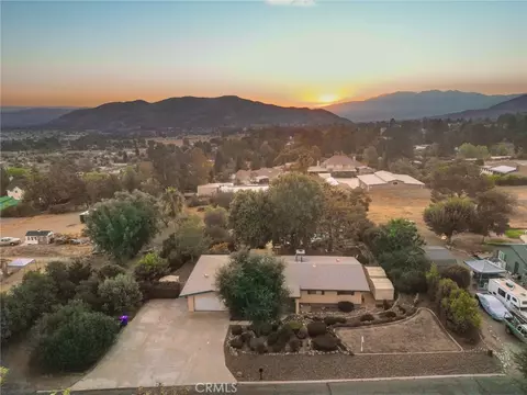 10222 Cherry Croft Dr, Yucaipa, CA 92399