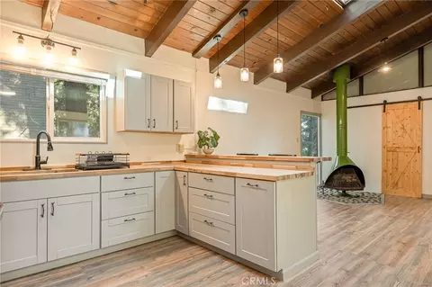 Kitchen - 1048 Mercury, Crestline, CA 92325 photo 2 of 2