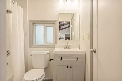Bath - 1048 Mercury, Crestline, CA 92325 photo 2 of 3