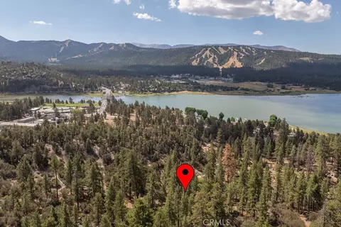 160 Lakeview, Fawnskin, CA 92333