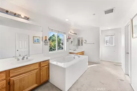 Bath - 1591 Valley Fls, Redlands, CA 92374 photo 1 of 2