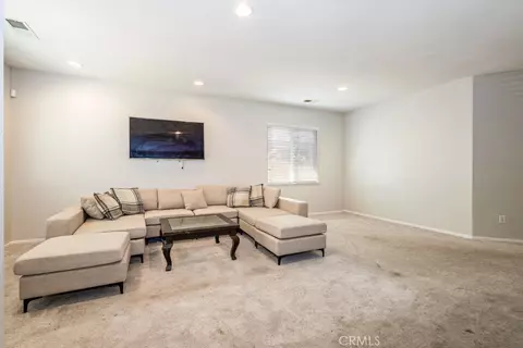 Living - 187 Caldera Ln, Hemet, CA 92545 photo 3 of 3