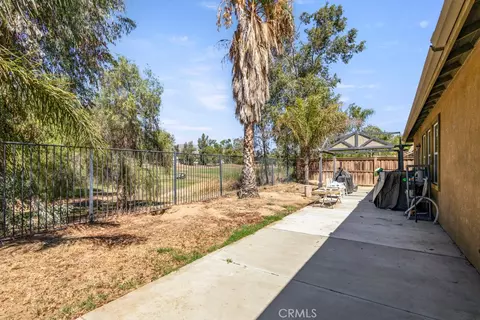 Exterior - 187 Caldera Ln, Hemet, CA 92545 photo 8 of 8