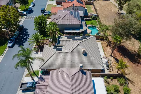 View/Area - 187 Caldera Ln, Hemet, CA 92545 photo 4 of 7