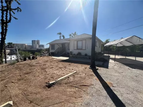 11288 San Juan #A&B, Loma Linda, CA 92354