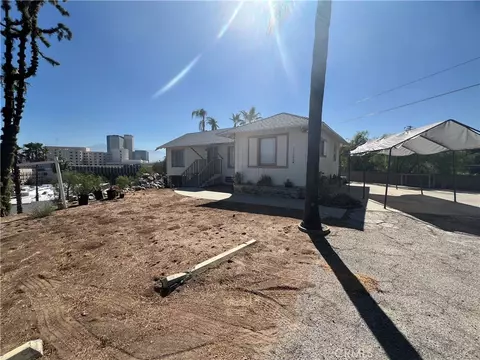 11288 San Juan #A&B, Loma Linda, CA 92354