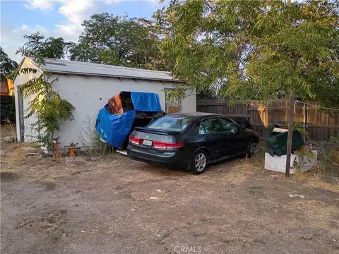 Exterior - 621 E Theodore, Banning, CA 92220 photo 6 of 7