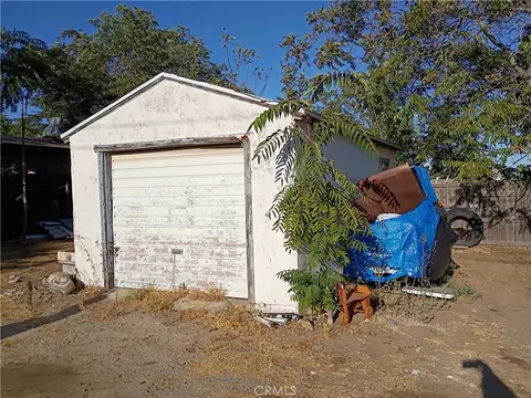 Exterior - 621 E Theodore, Banning, CA 92220 photo 1 of 7
