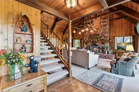 Entry Way - 349 John Muir, Lake Arrowhead, CA 92352 photo 1 of 5