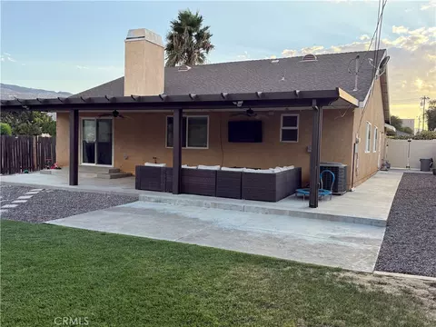 14530 Manzanillo, Cabazon, CA 92230 photo 2