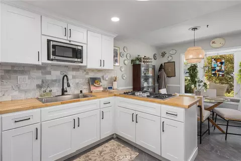 Kitchen - 1459 Northview, Redlands, CA 92374 photo 2 of 3