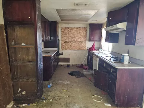 Kitchen - 737 N Fillmore, Rialto, CA 92376 photo 1 of 1