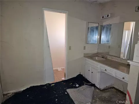 Bath - 737 N Fillmore, Rialto, CA 92376 photo 1 of 2