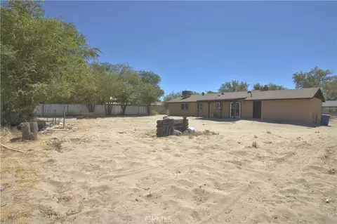 Exterior - 15313 Greenrock Ave, Lancaster, CA 93535 photo 7 of 7