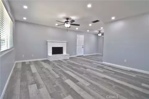 Living - 15313 Greenrock Ave, Lancaster, CA 93535 photo 2 of 2