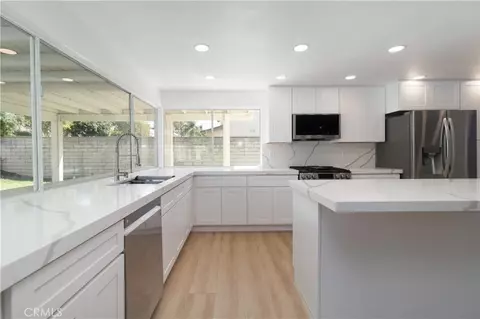 Kitchen - 4245 River Rdg, Norco, CA 92860 photo 3 of 5