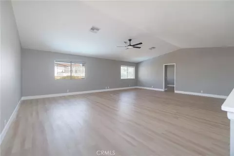 Living - 4245 River Rdg, Norco, CA 92860 photo 11 of 13