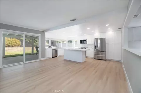 Living - 4245 River Rdg, Norco, CA 92860 photo 6 of 13