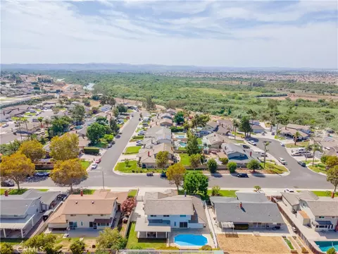 View/Area - 4245 River Rdg, Norco, CA 92860 photo 3 of 6