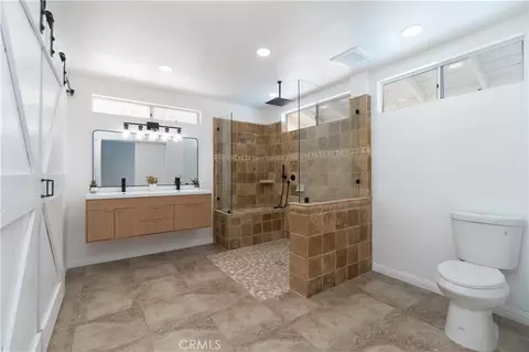 Bath - 4245 River Rdg, Norco, CA 92860 photo 1 of 9