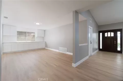 Living - 4245 River Rdg, Norco, CA 92860 photo 5 of 13