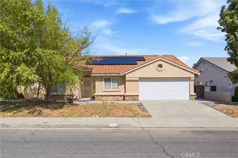 4125 Portola Dr, Palmdale, CA 93551