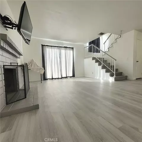 Living - 979 Forest, Colton, CA 92324 photo 5 of 7