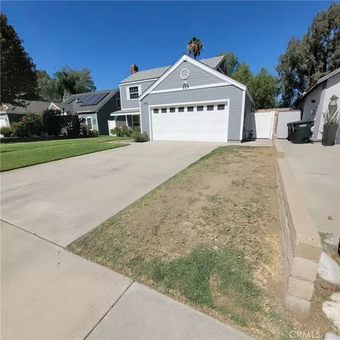Exterior - 979 Forest, Colton, CA 92324 photo 4 of 4