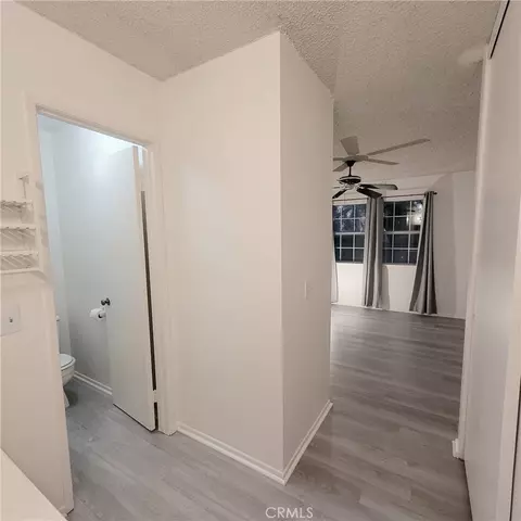 Entry Way - 979 Forest, Colton, CA 92324 photo 5 of 5