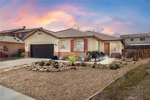 13817 Grant, Oak Hills, CA 92344