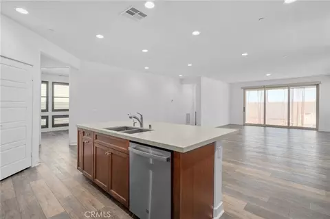 Living - 1649 Spring Run Ln, Beaumont, CA 92223 photo 5 of 6