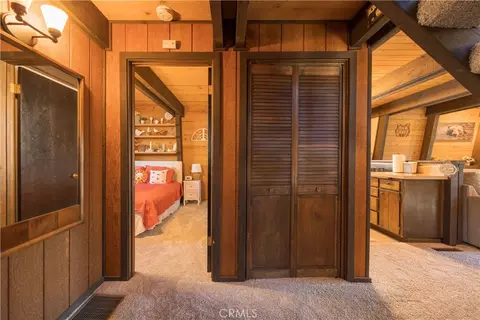 Entry Way - 764 Panamint Mtn, Big Bear City, CA 92314 photo 2 of 5