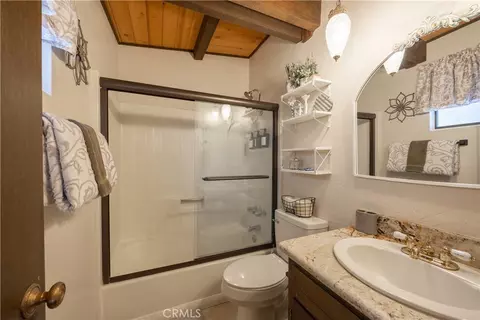 Bath - 764 Panamint Mtn, Big Bear City, CA 92314 photo 2 of 3