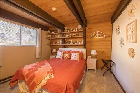 Bedroom - 764 Panamint Mtn, Big Bear City, CA 92314 photo 2 of 12