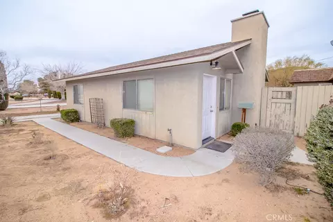 Other - 20376 Tonawanda, Apple Valley, CA 92307 photo 2 of 19