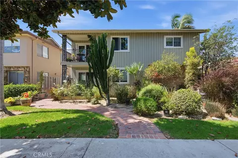 Exterior - 235 Mira Mar #7, Long Beach, CA 90803 photo 3 of 9