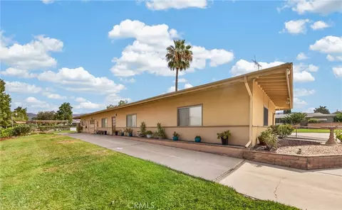 Exterior - 11944 4th St, Yucaipa, CA 92399 photo 5 of 6