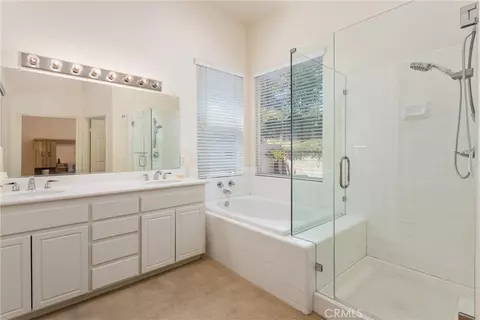 Bath - 36298 Mesa Vista Pl, Yucaipa, CA 92399 photo 1 of 1