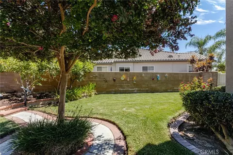 Exterior - 36298 Mesa Vista Pl, Yucaipa, CA 92399 photo 9 of 13