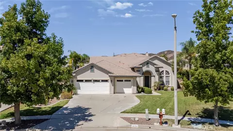 Exterior - 36298 Mesa Vista Pl, Yucaipa, CA 92399 photo 13 of 13