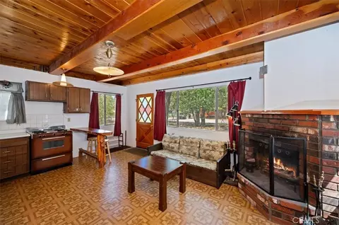 Other - 476 San Bernardino, Sugarloaf, CA 92386 photo 6 of 8