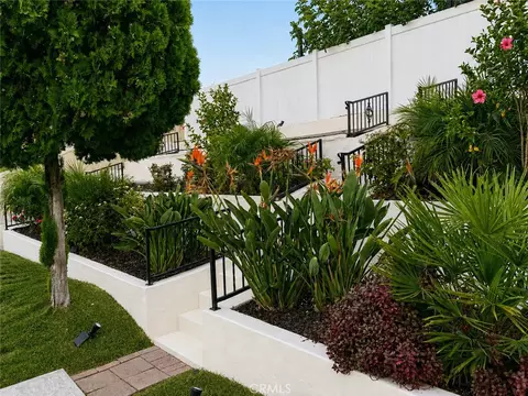 Exterior - 22520 Raspberry Ln, Wildomar, CA 92595 photo 12 of 14