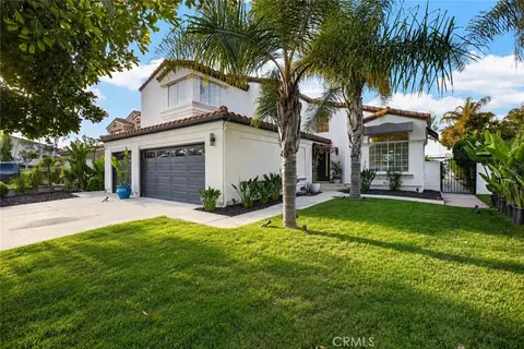 Exterior - 22520 Raspberry Ln, Wildomar, CA 92595 photo 2 of 14