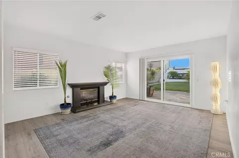 Living - 22520 Raspberry Ln, Wildomar, CA 92595 photo 2 of 2