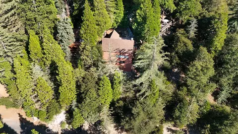 View/Area - 25086 Valle, Crestline, CA 92325 photo 1 of 2