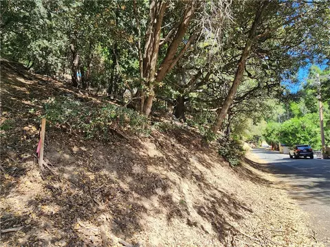 1127 Arbula Dr, Crestline, CA 92325 photo 12