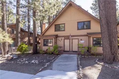 Exterior - 723 Summit #1, Big Bear Lake, CA 92315 photo 5 of 5