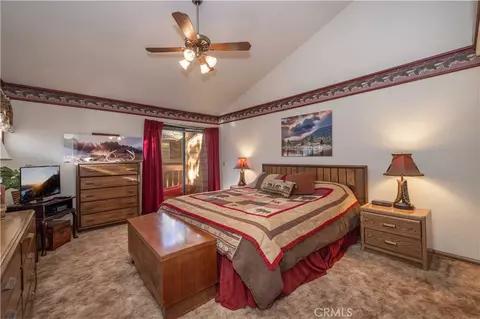 Bedroom - 723 Summit #1, Big Bear Lake, CA 92315 photo 1 of 6