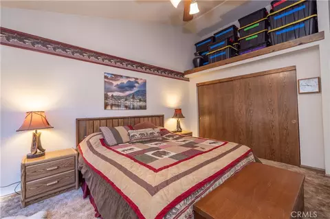 Bedroom - 723 Summit #1, Big Bear Lake, CA 92315 photo 3 of 6